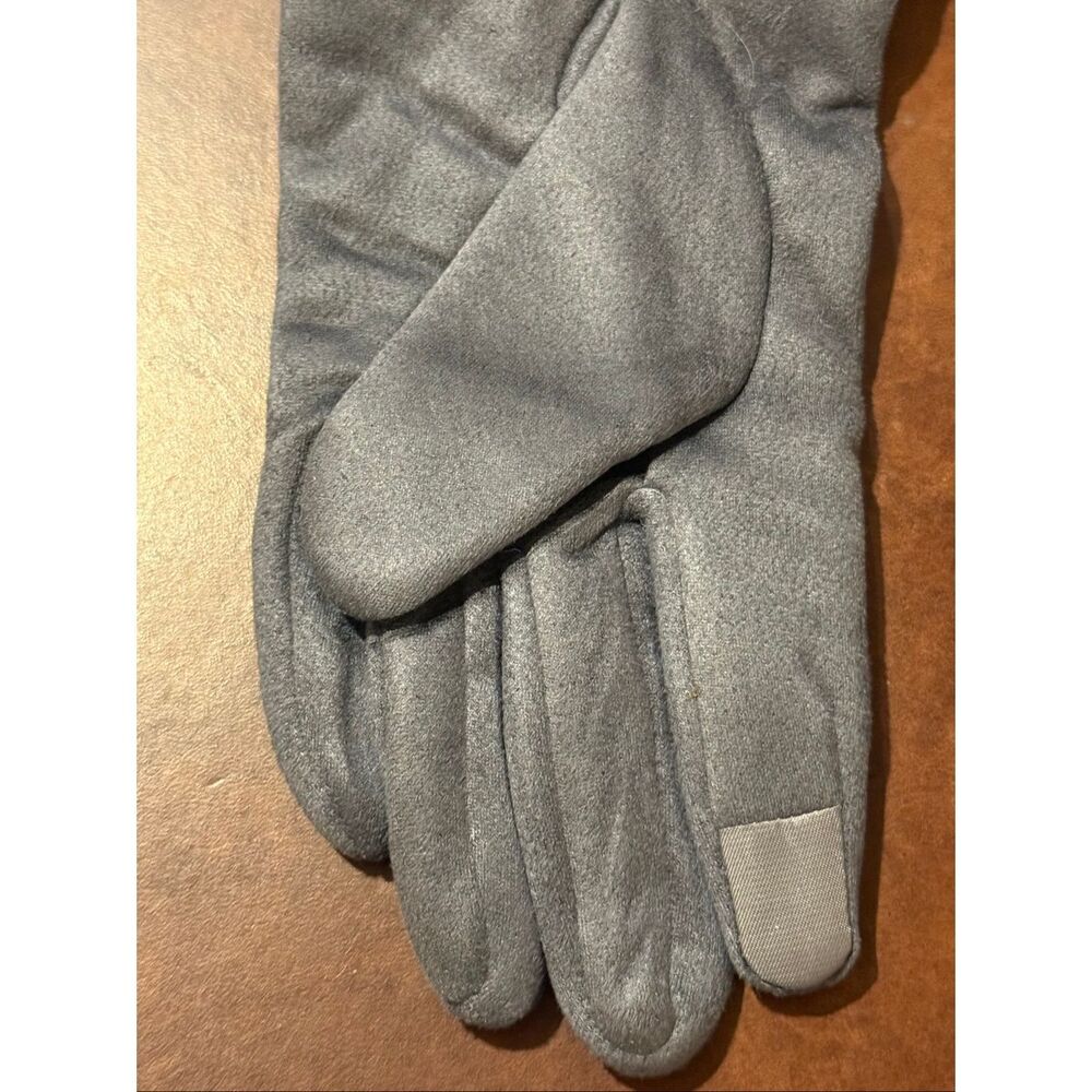Grey Warm Winter Touchscreen Gloves - Faux Suede - Picture 4 of 6